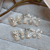 Snowflake & Diamond Bow(Handmade press on nails)/10Pcs Coffin Nails