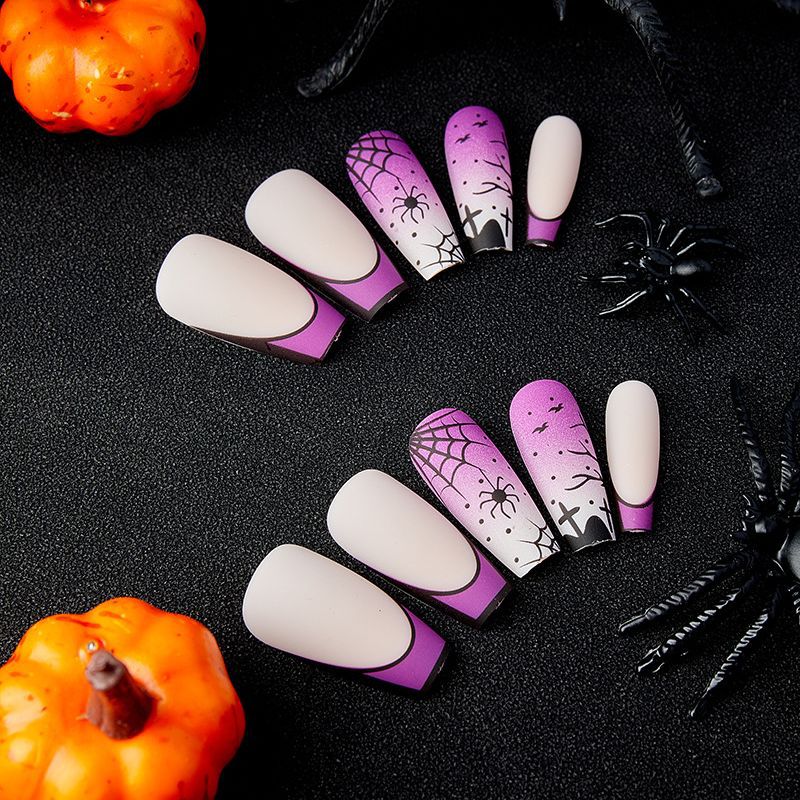 Purple Spider Web Press on Nails 24Pcs Medium Squoval  Nails  