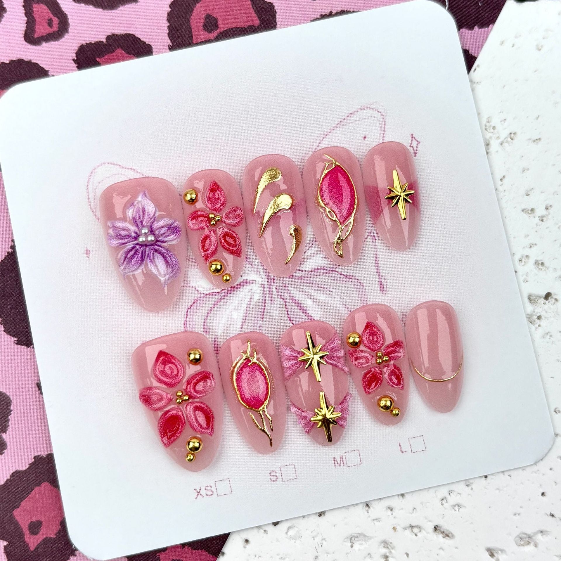 Pink Valentine's Day Presson on Nails 10Pcs Medium Almond Nails
