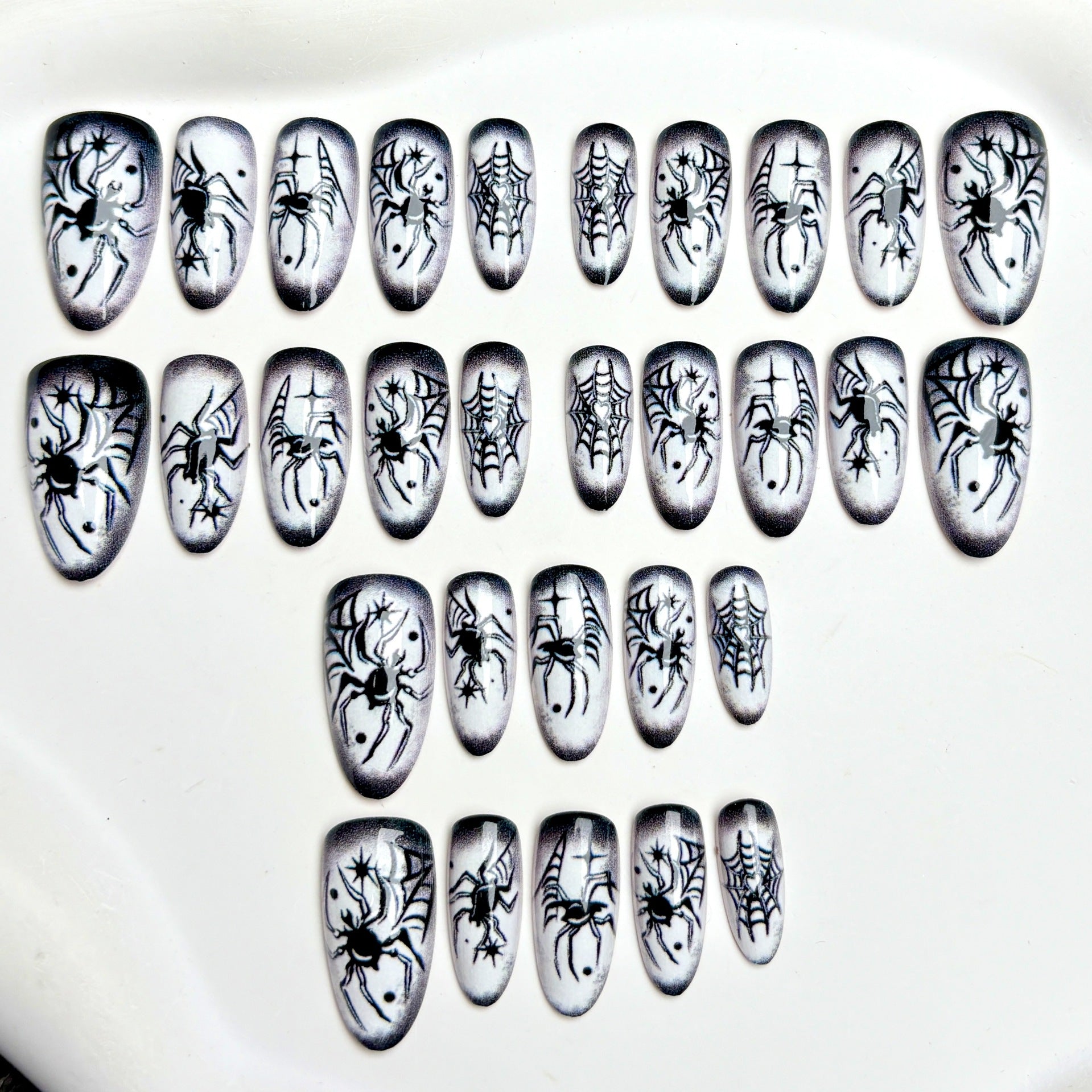 Comic Spider（Handmade press on nails）/10Pcs Almond Nails