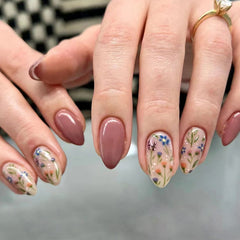 Rose Red Flower Press on Nails 30Pcs Short Almond Nails