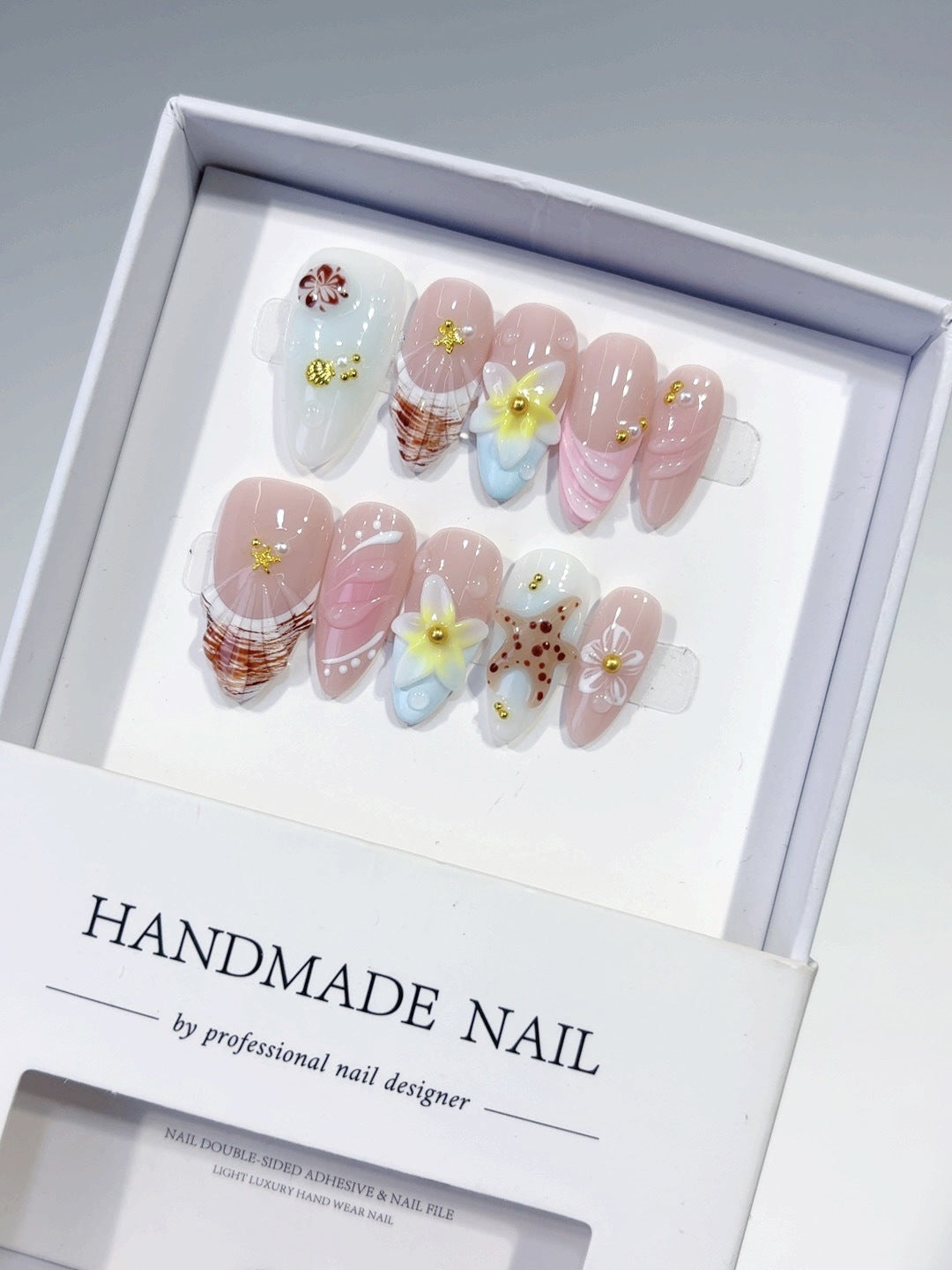 Barbie Embossed（Handmade press on nails）/10Pcs Almond Nails