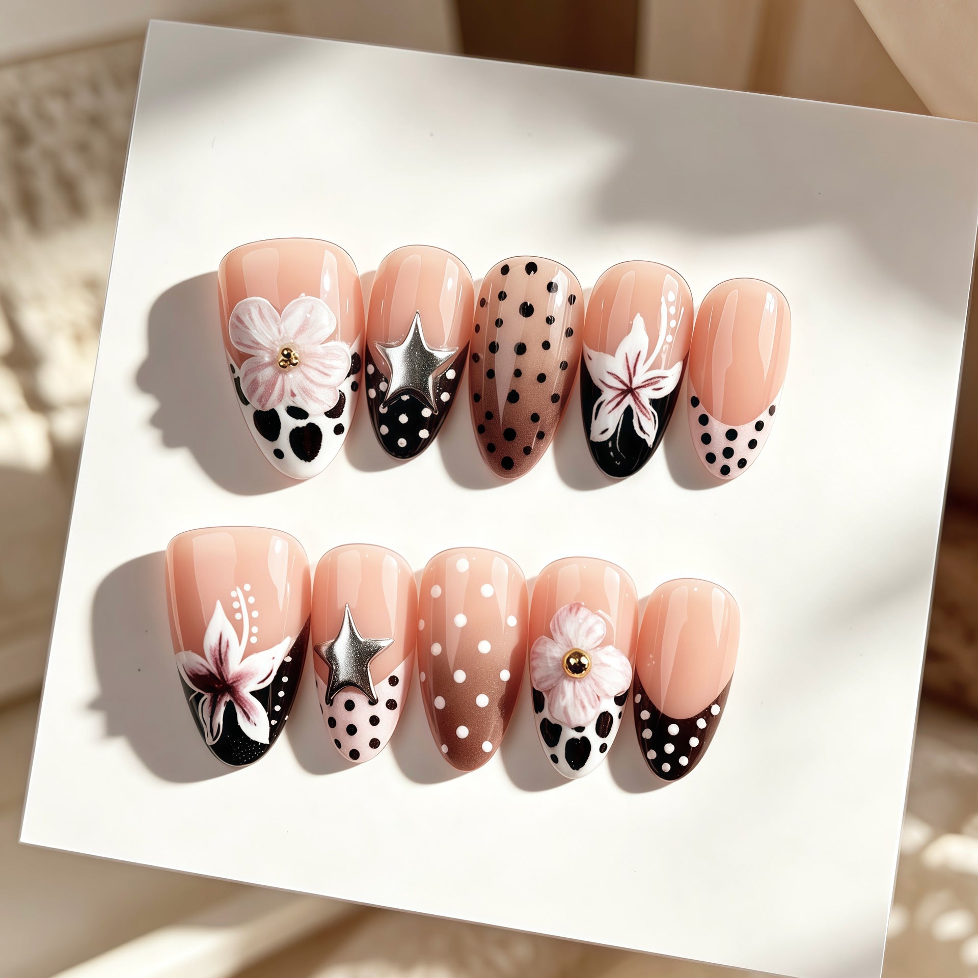 Y2K Polka Dot Star Flower Presson on Nails 10Pcs Medium Almond Nails
