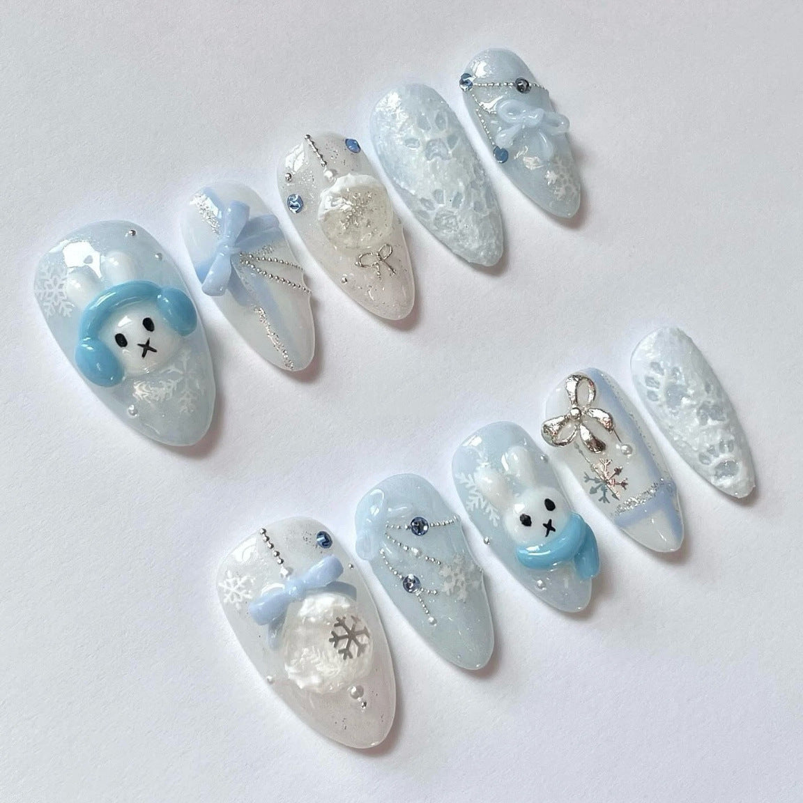 Christmas Snowflake Bunny（Handmade press on nails）/10Pcs Almond Nails