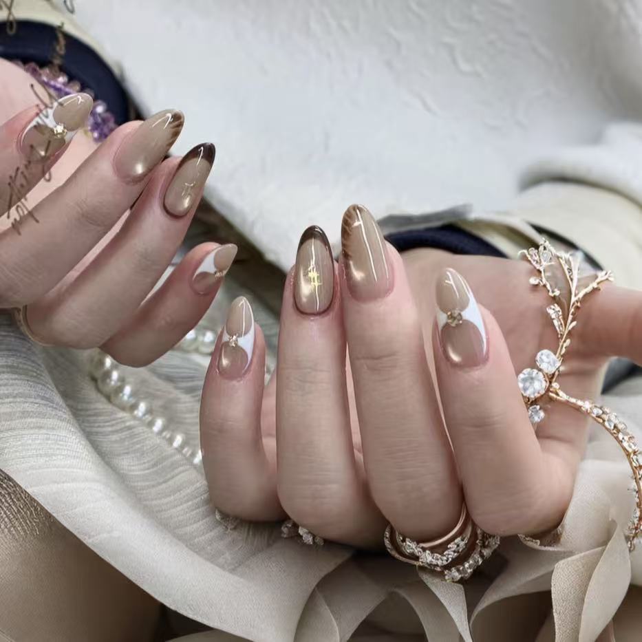 French Glass Bead Cat Eye on Nails 10Pcs Medium Almond Nails