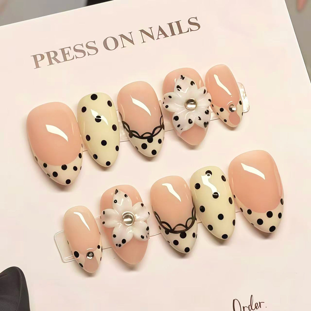 Polka Dot French Lily Presson on Nails 10Pcs Medium Almond Nails
