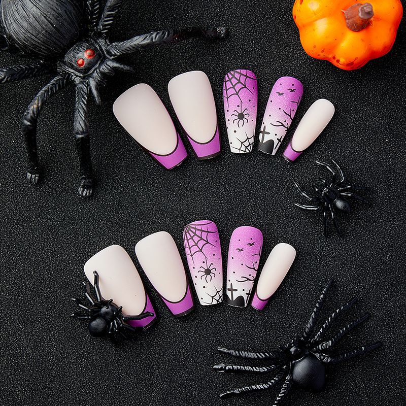 Purple Spider Web Press on Nails 24Pcs Medium Squoval  Nails  