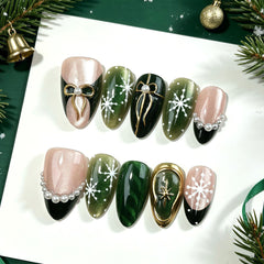 Green Cat Eye Christmas Presson on Nails 10Pcs Medium Almond Nails