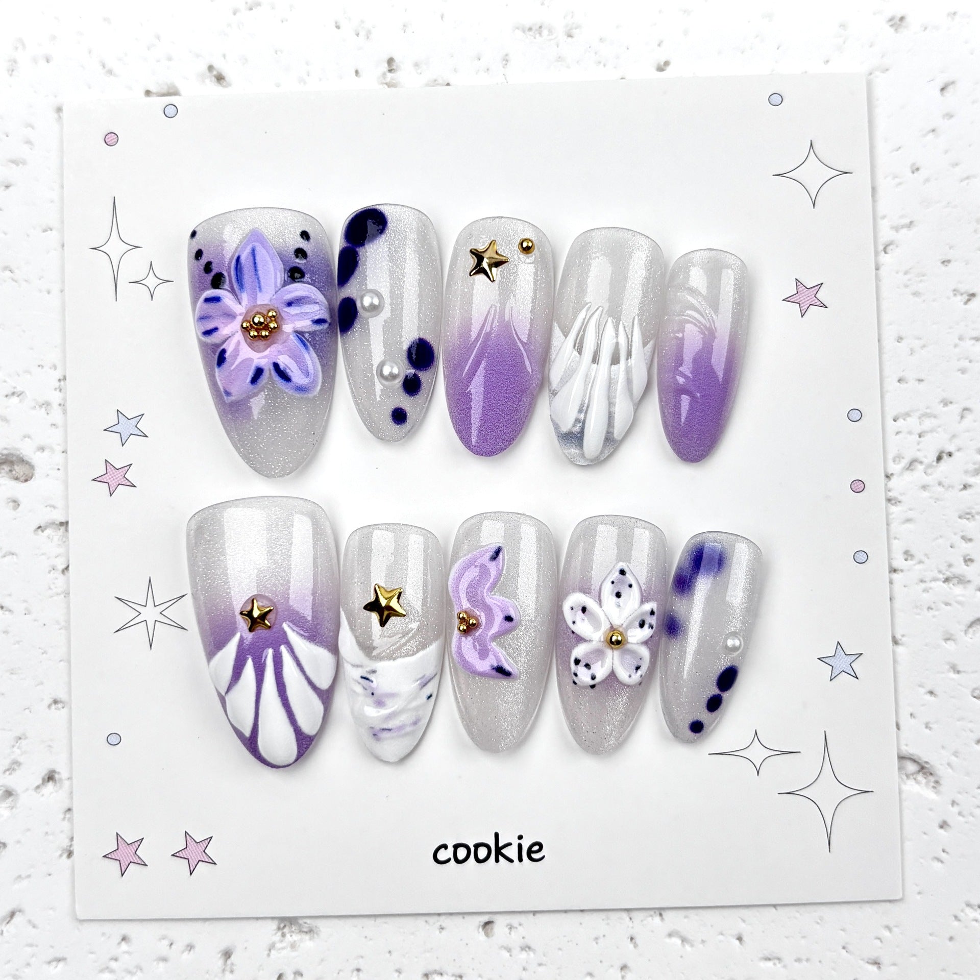 Iris Purple Flower Press on Nails 10Pcs Medium Almond Nails