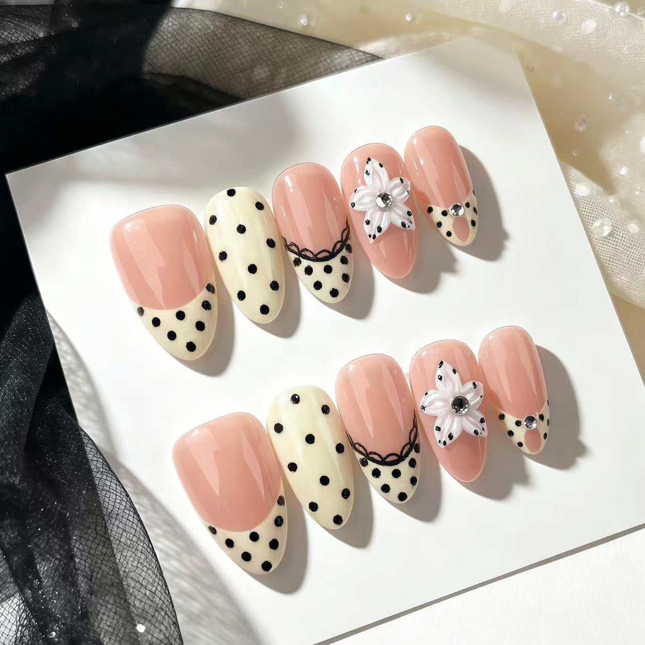 Polka Dot French Lily Presson on Nails 10Pcs Medium Almond Nails