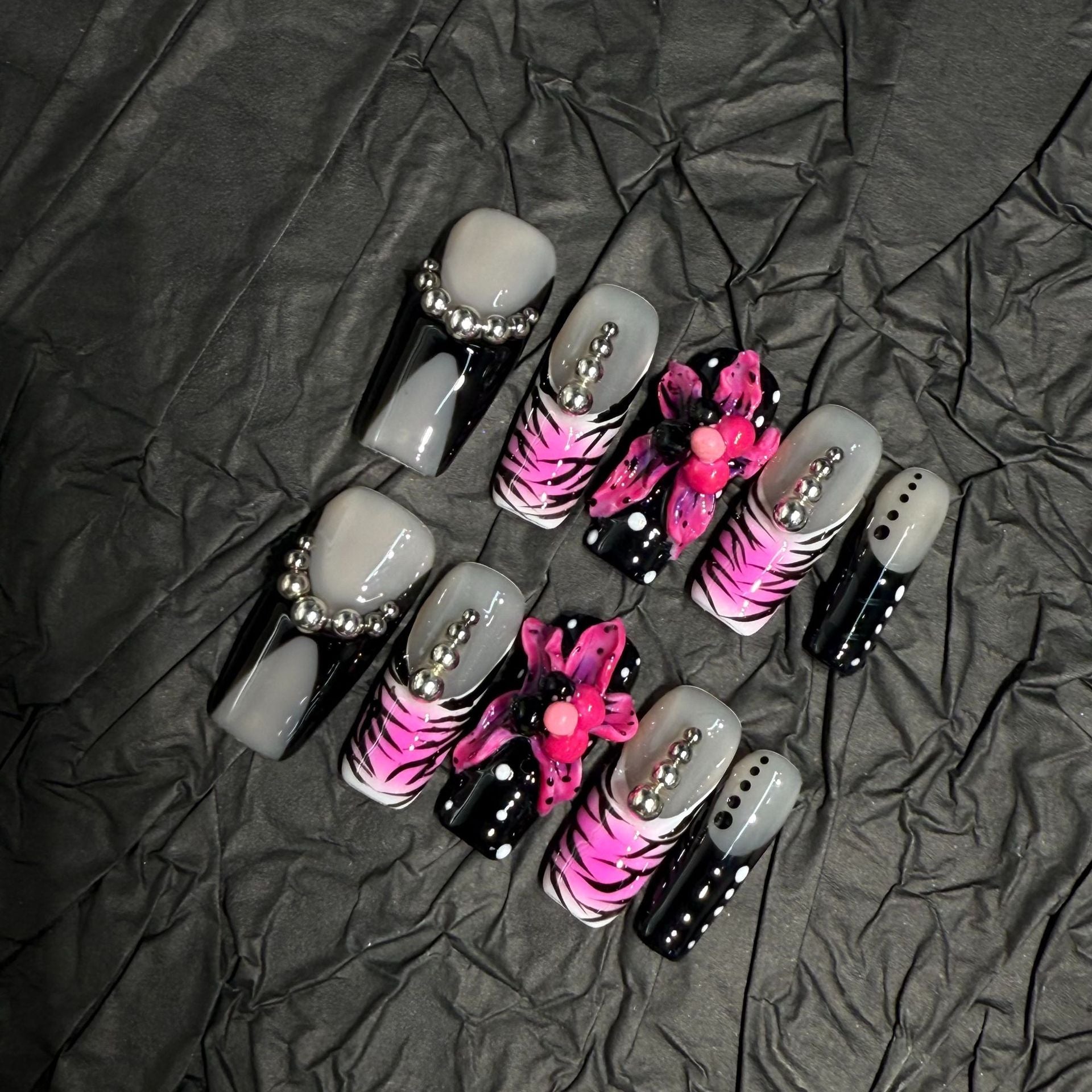 Pink Stripes 3D Flower（Handmade press on nails）/10Pcs Square Nails