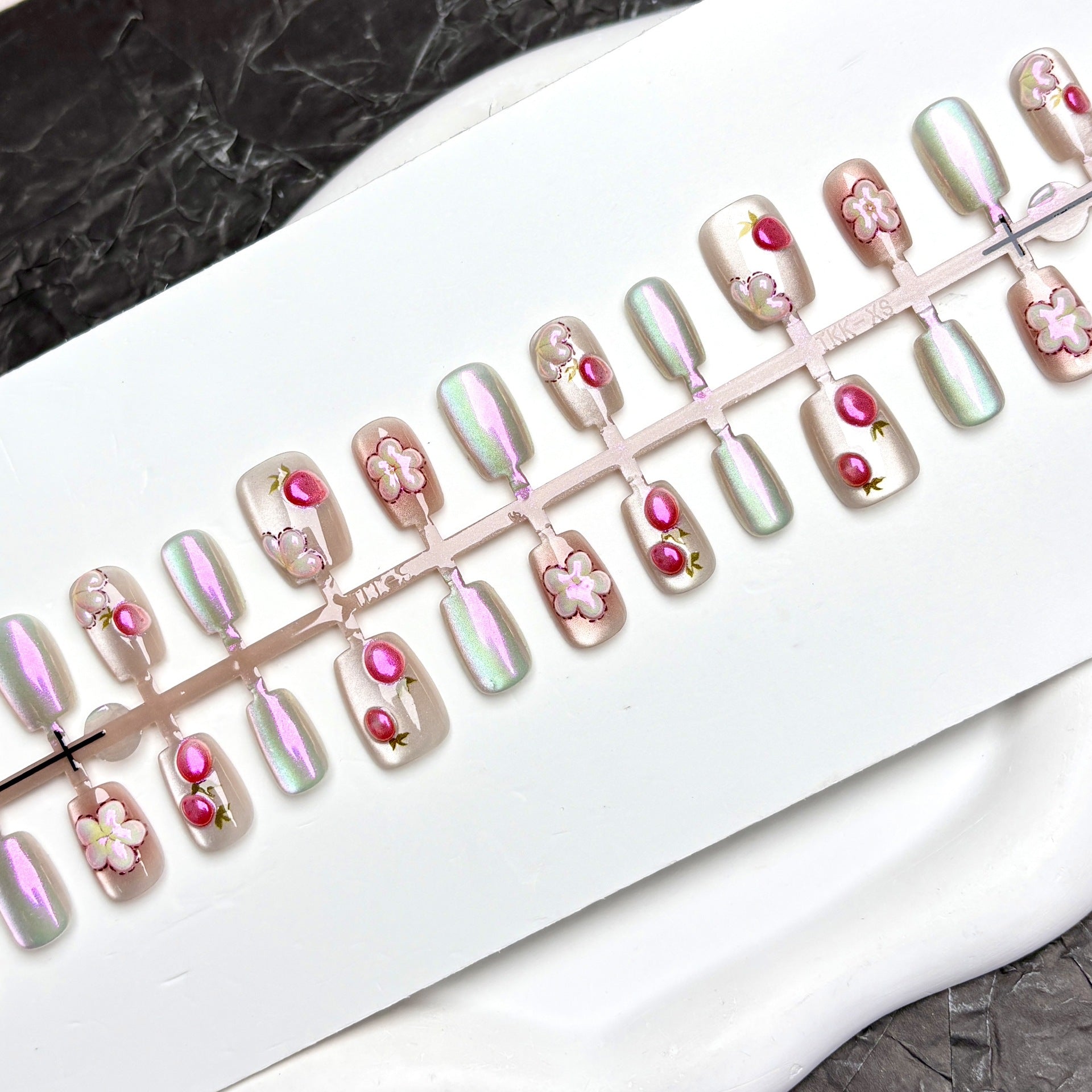 3D Flowers & Strawberry（Handmade press on nails）/10Pcs Square Nails