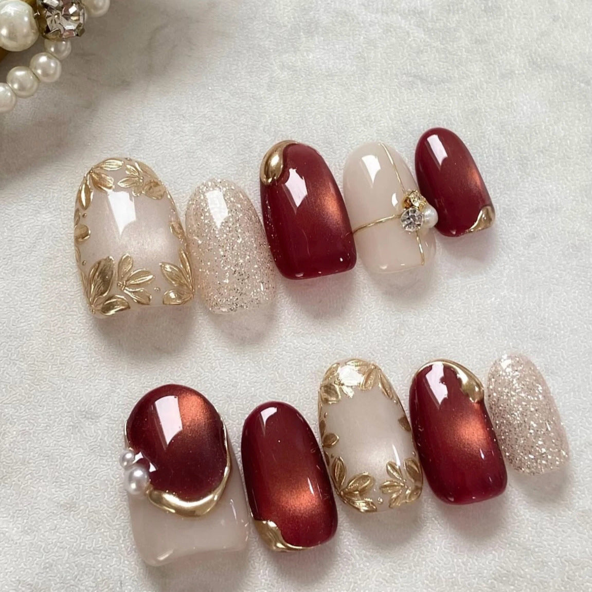 Gilt Glass Beads Cat Eye on Nails 10Pcs Medium Oval Nails