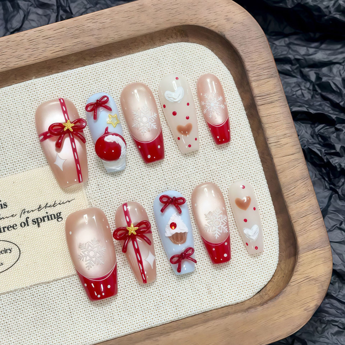 Christmas Strawberry Cake（Handmade press on nails）/10Pcs Coffin Nails